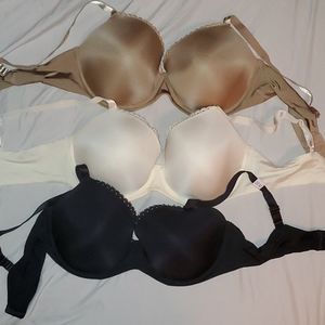 3 brand new Calvin Klein bras